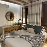 ゲストハウス Apostolis スコペロス