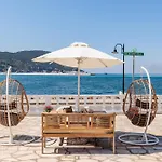 ゲストハウス Apostolis