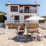 Apostolis Studios Gasthof 4*