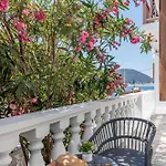 Apostolis ゲストハウス