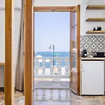 Apostolis ゲストハウス