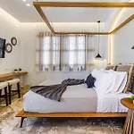 Apostolis Studios Skopelos