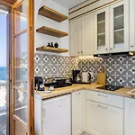 Apostolis ゲストハウス