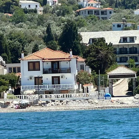 Apostolis Studios Guest house Skopelos Town