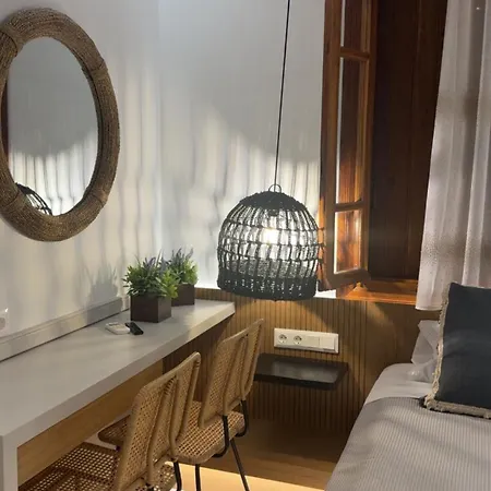 Apostolis Studios Skopelos Town