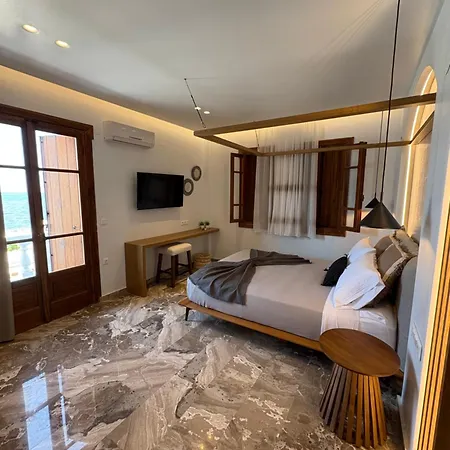 Apostolis Studios 4* Skopelos Town