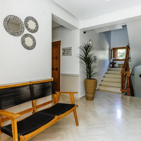 Guest house Apostolis Studios 4*