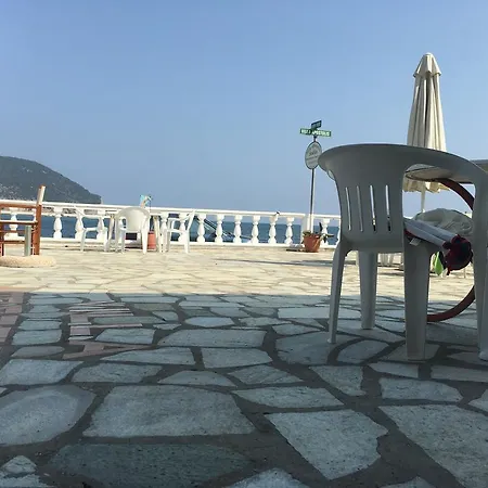 Apostolis Studios Skopelos Town