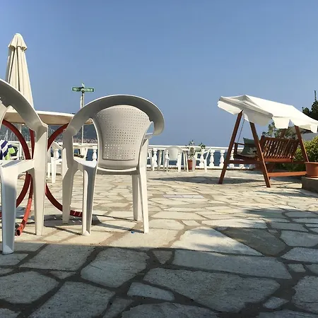 Guest house Apostolis Studios Skopelos Town