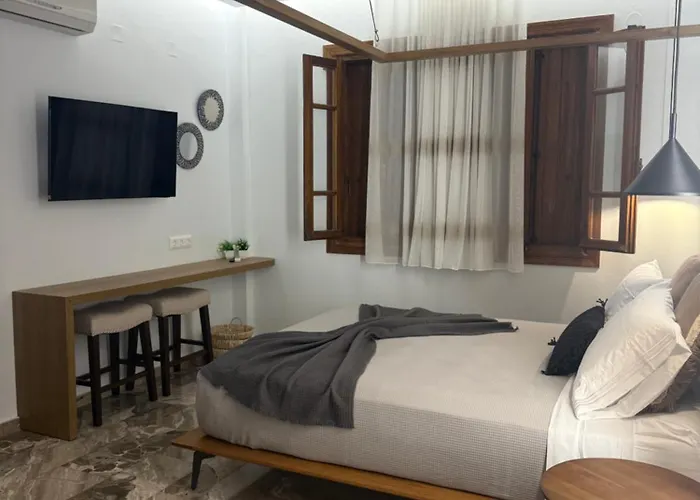 Apostolis Studios 4*