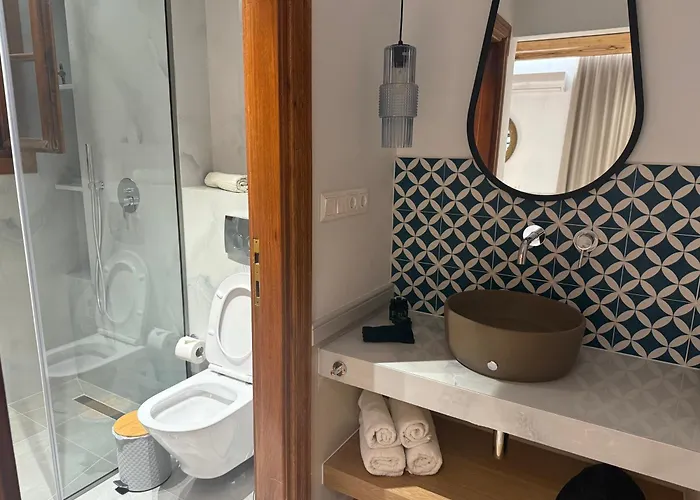 Apostolis Studios Skopelos Town