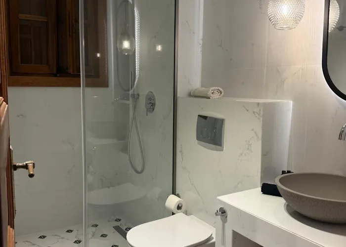 Apostolis Studios 4*