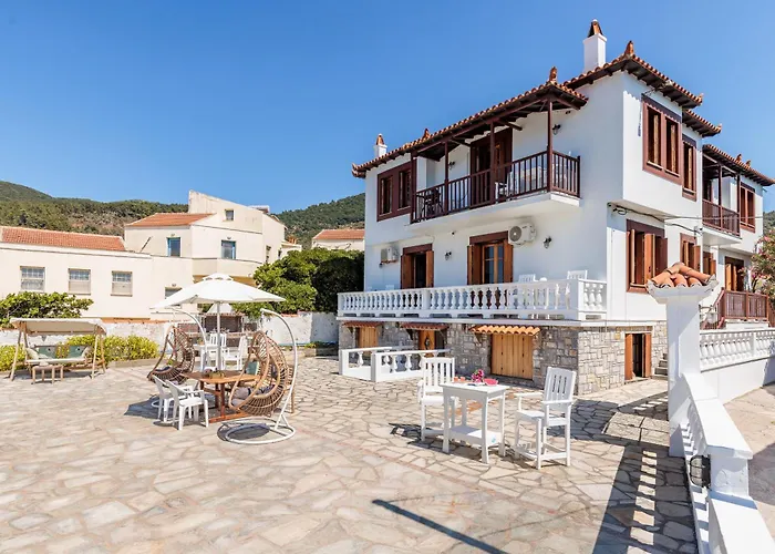 Apostolis Studios Guest house Skopelos Town